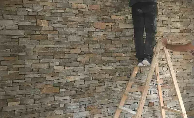 Pose d'un mur de pierre effet Stone 3D à Thônes : un rendu naturel et élégant, Annecy, Impoco Catania