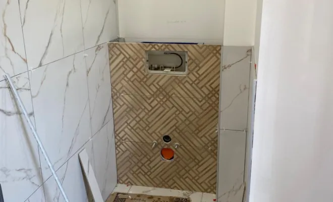 Rénovation d'une salle de bain Marbre et bois , Annecy, Impoco Catania